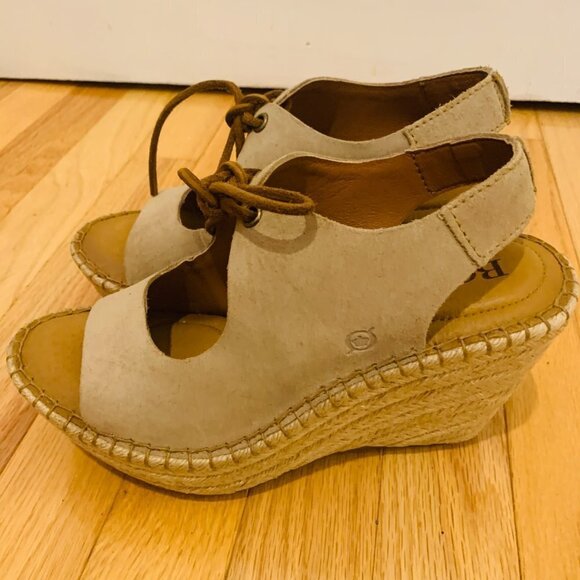 NEW Born Women's Open Toe Wedge Heel Sandal Size 6 - Picture 5 of 12